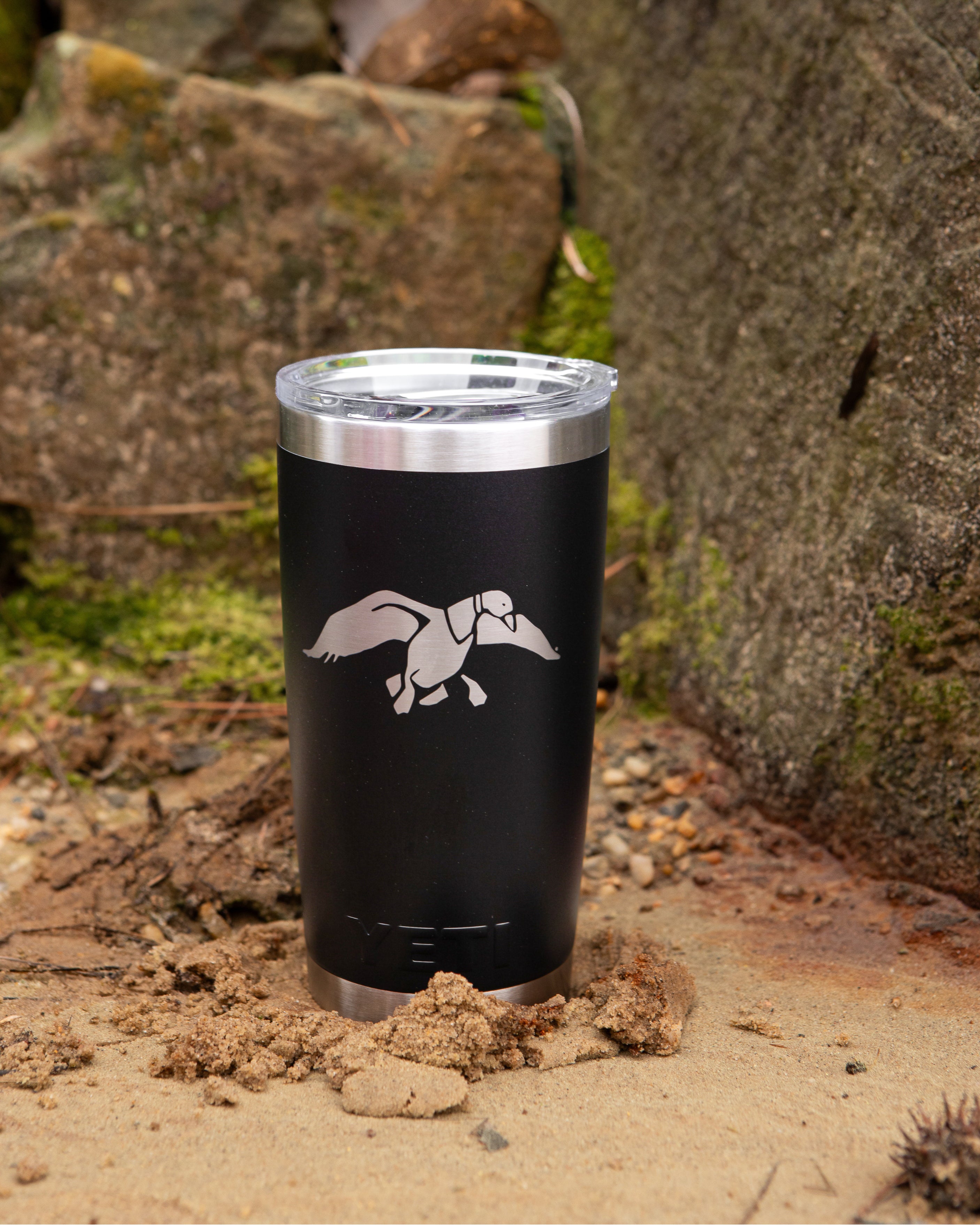 Duck Commander 20oz Black Icon Yeti Rambler
