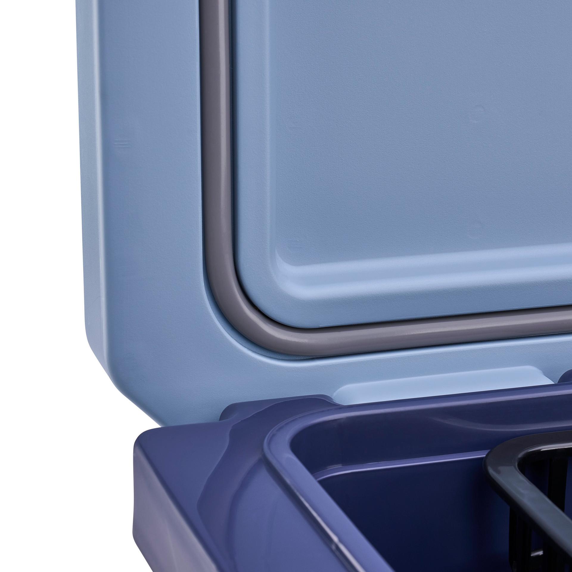 Frost™ Cooler 14 Quart (13 L) 10 Frost™ Cooler 14 Quart (13 L)