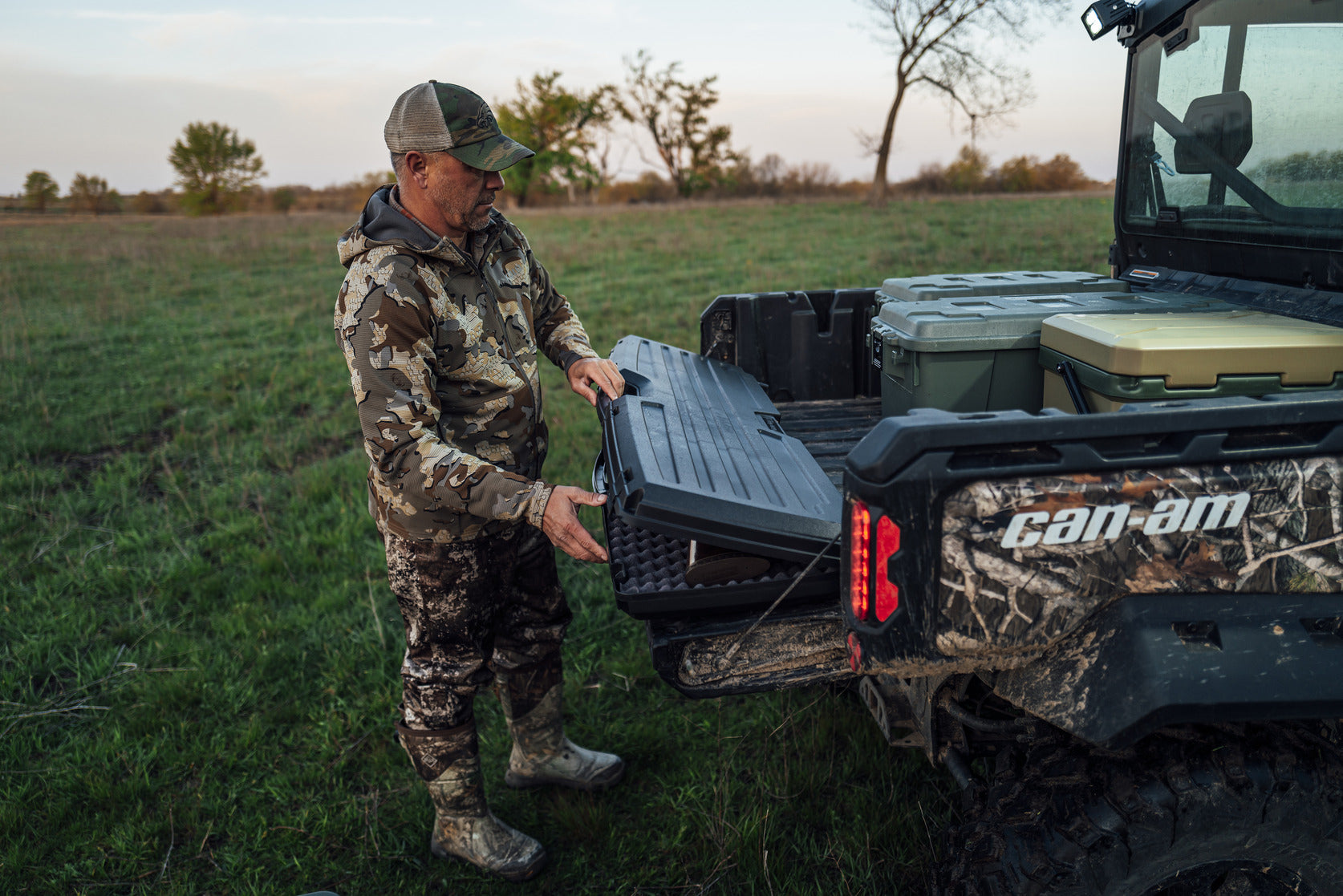 SE Series™ Double Long Gun Case 4 SE Series™ Double Long Gun Case